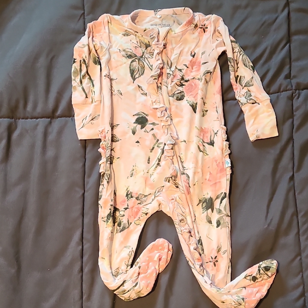 Posh Peanut Pink Floral Footie